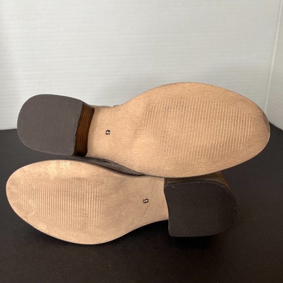 Seychelles Hawthorn Suede Ankle Bootie - Picture 11 of 11